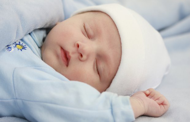 bebekler-kisin-uyurken-nasil-giydirilmeli-9NQVkwV1.jpg