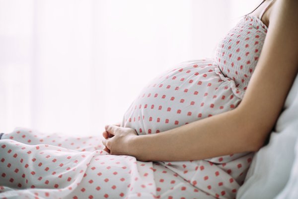 travmalar-anne-karninda-basliyor-hamilelikte-istismar-bebegi-etkiliyor-OhyMceTq.jpg